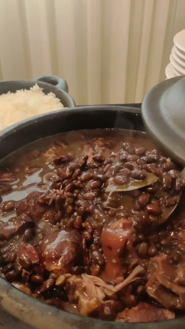 Feijoada no buffet